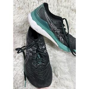 ASICS Women's Black and Green Sneakers